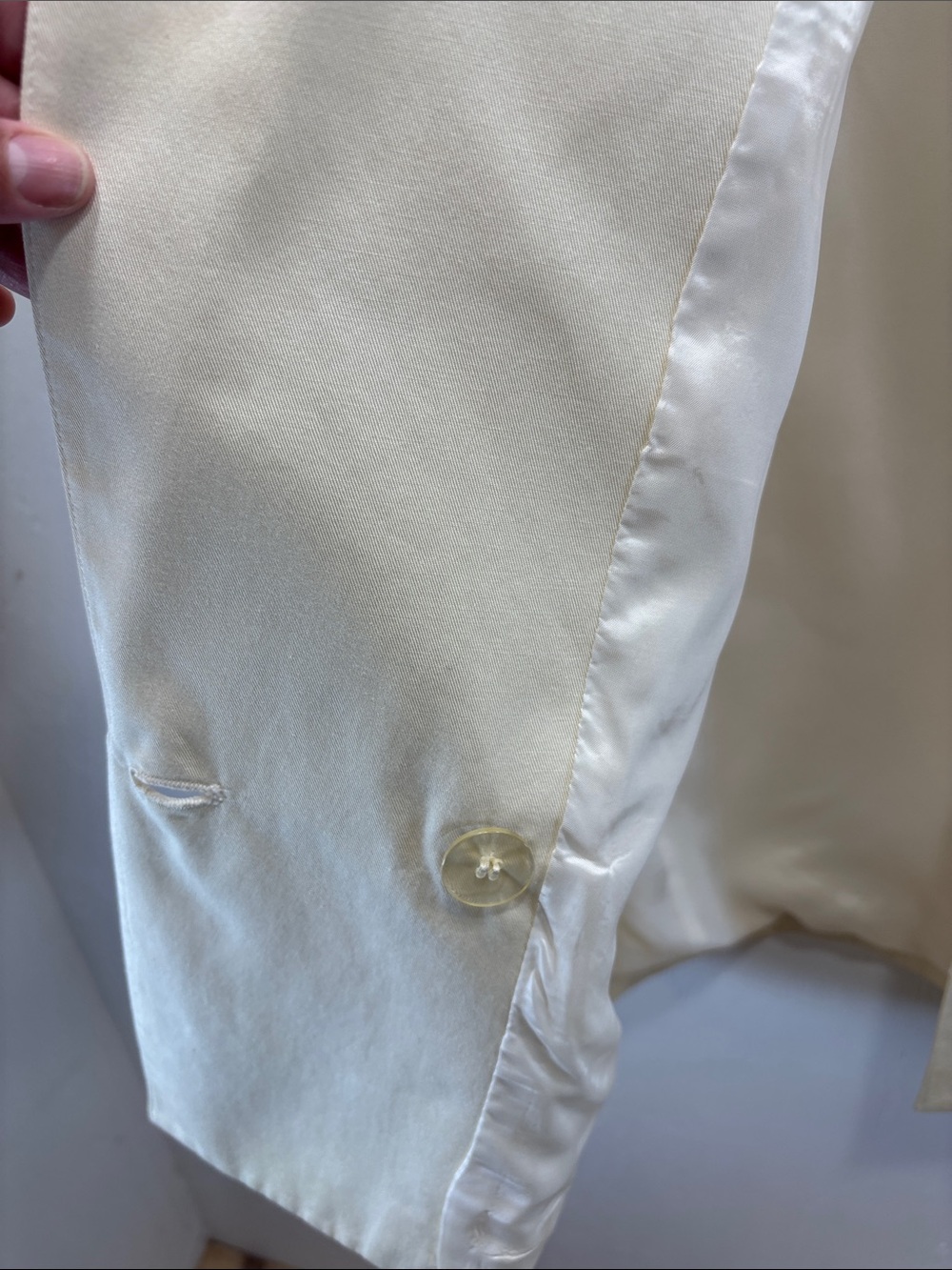 Liz Claiborne Vintage Cream Off-White Double-Breasted Blazer Petite Size 6 | 6P - Picture 10 of 10